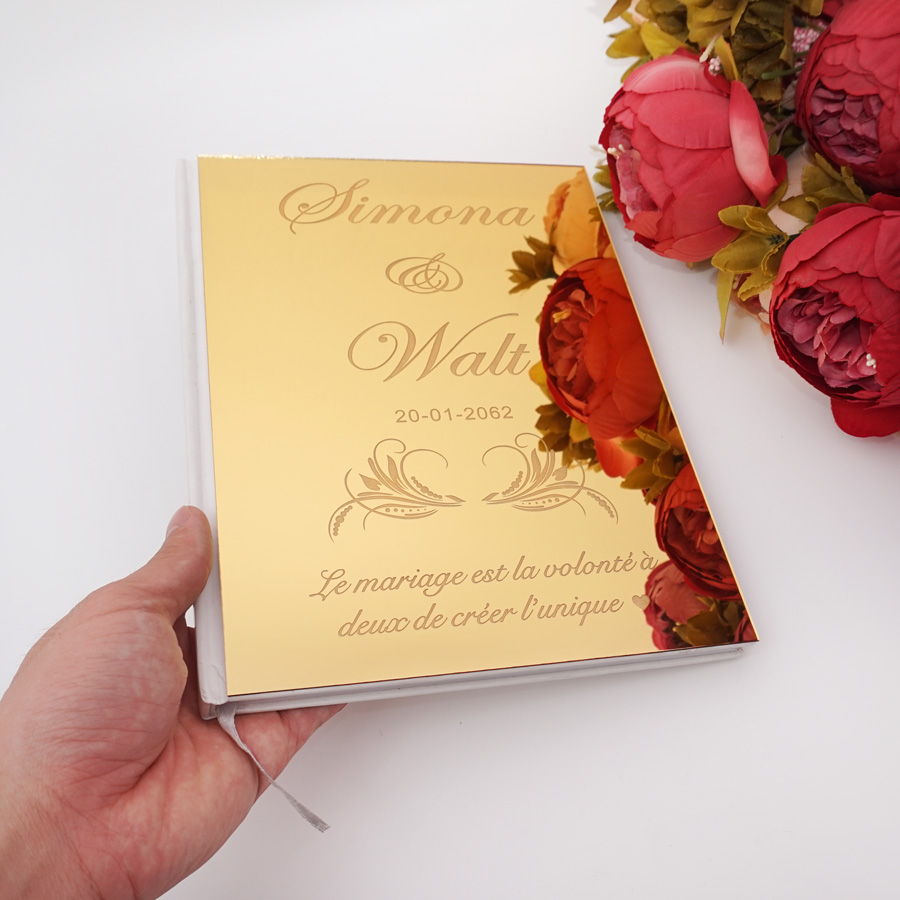 Buku Tamu tanda tangan pernika - Personalized Guest Book ulasan dan harga