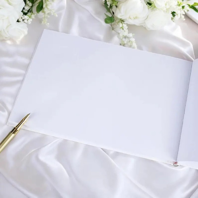 Buku Tamu Pernikahan yang Dipe - Personalized Guest Book ulasan dan harga